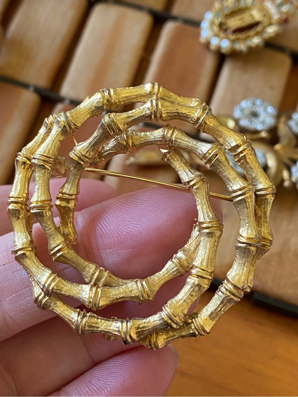 Vintage Mid Century Bamboo Swirl Gold Tone Brooch Pin